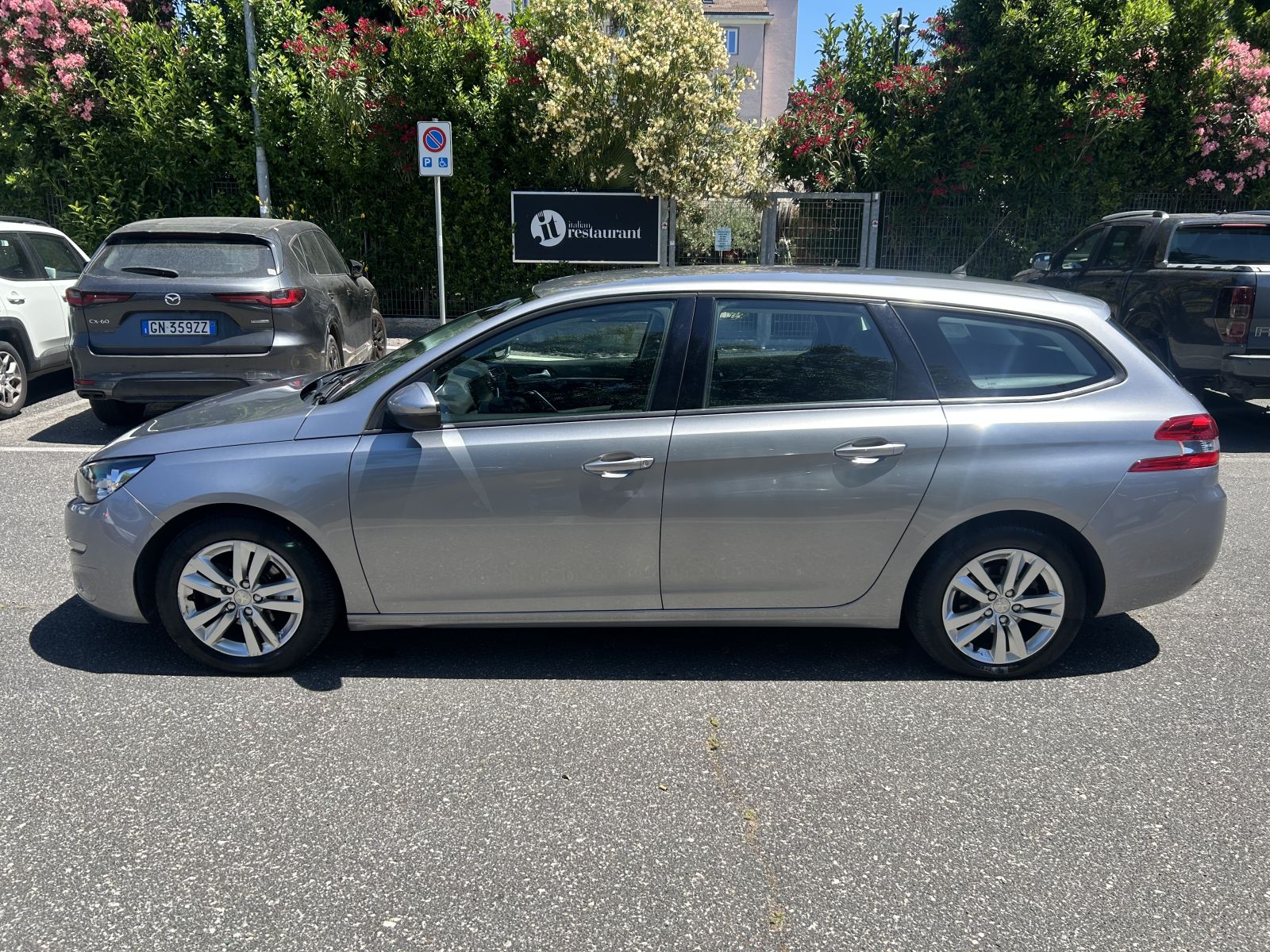 Peugeot 308 foto 3